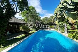 Jual Rumah Mewah Elegan Dengan View Cantik di Umalas, Badung Jual Rumah Mewah Elegan Dengan View Cantik di Umalas, Badung