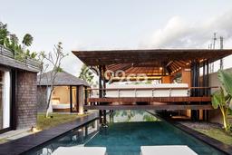 Hunian Mewah LB 285m2 Siap Huni Desain Elegan di Canggu, Badung Hunian Mewah LB 285m2 Siap Huni Desain Elegan di Canggu, Badung