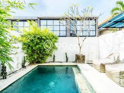 Hunian Elit LB 120m2 Siap Huni Desain Elegan di canggu, Badung Hunian Elit LB 120m2 Siap Huni Desain Elegan di canggu, Badung