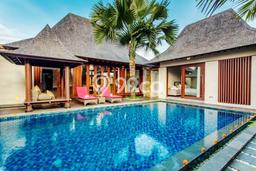 For Sale! Luxury House LT 520m2 Desain Elegan di Renon For Sale! Luxury House LT 520m2 Desain Elegan di Renon