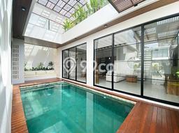 Rumah Luxury Modern Siap Huni di Canggu Badung Rumah Luxury Modern Siap Huni di Canggu Badung