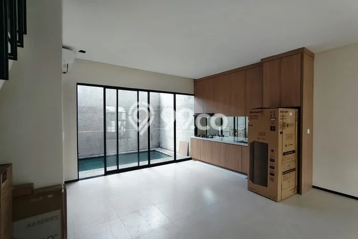 Ready to Use! Luxury House LT 113m2 Desain Modern di Sanur Ready to Use! Luxury House LT 113m2 Desain Modern di Sanur