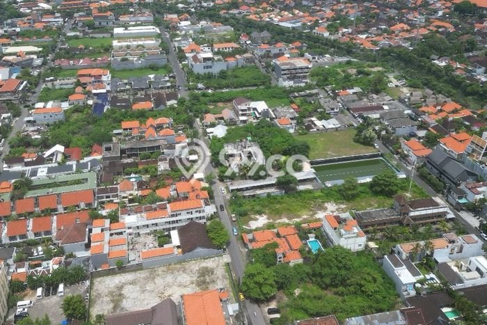 Tanah Investasi Dijual di Badung Punya Luas 1620m2 Tanah Investasi Dijual di Badung Punya Luas 1620m2