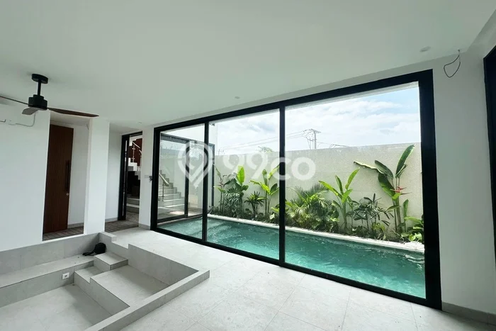 Ready to Use! Luxury House LT 115m2 Desain Elegan di Sanur Ready to Use! Luxury House LT 115m2 Desain Elegan di Sanur