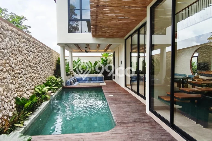 Hunian Mewah LB 200m2 Siap Pakai Desain Elegan di Jimbaran, Badung Hunian Mewah LB 200m2 Siap Pakai Desain Elegan di Jimbaran, Badung