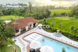 Vila Premium Kawasan , Luas 1500m2m², Lingkungan Asri untuk Anda Vila Premium Kawasan , Luas 1500m2m², Lingkungan Asri untuk Anda