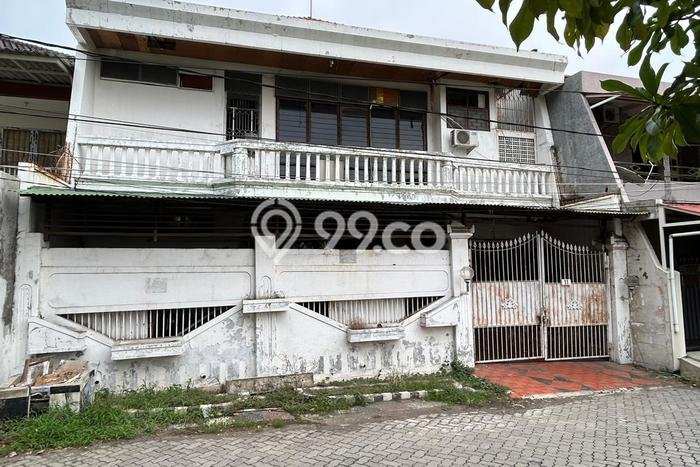 Siap Huni Hunian Elit 7 Kamar di Tenggilis Mejoyo Dekat ke Mana Saja Siap Huni Hunian Elit 7 Kamar di Tenggilis Mejoyo Dekat ke Mana Saja