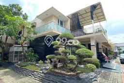 For Sale! Luxury House LT 198m2 Desain Modern di Surabaya Kota For Sale! Luxury House LT 198m2 Desain Modern di Surabaya Kota