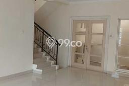 NEW LISTING! Rumah Strategis area Pantai Indah Kapuk, Luas 120m² Bangunan 147m² NEW LISTING! Rumah Strategis area Pantai Indah Kapuk, Luas 120m² Bangunan 147m²