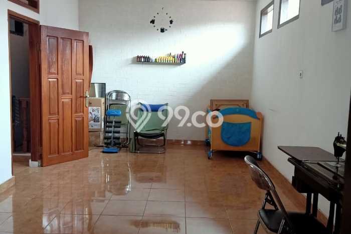 For Sale Rumah 4 Kamar Lokasi Ideal Nyaman dan Strategis di Mandalajati For Sale Rumah 4 Kamar Lokasi Ideal Nyaman dan Strategis di Mandalajati