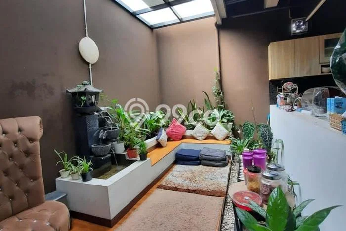 Jual Rumah Strategis Bagus Punya 4 KT di Cileunyi Bandung SHM Jual Rumah Strategis Bagus Punya 4 KT di Cileunyi Bandung SHM