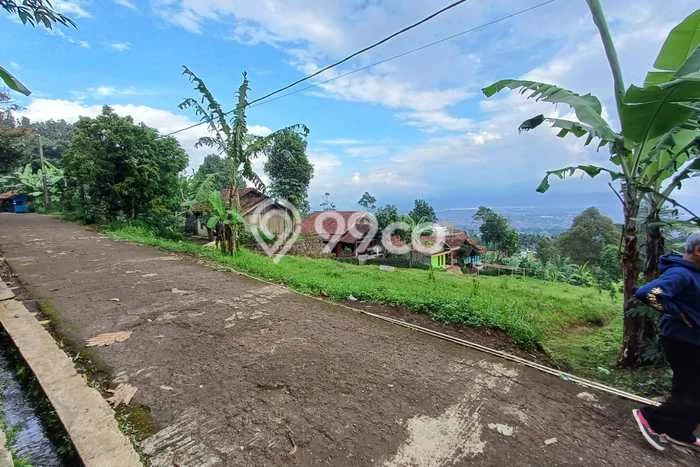 Tanah di Cilengkrang, Bandung Luas 1095m2 Dijual Segera Tanah di Cilengkrang, Bandung Luas 1095m2 Dijual Segera