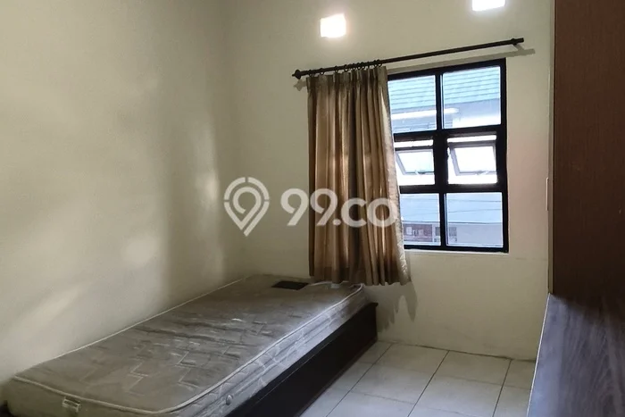 Dijual Kost di Kawasan Jatinangor, Sumedang, Spesifikasi 22 KT, 22 KM, 310m2 Dijual Kost di Kawasan Jatinangor, Sumedang, Spesifikasi 22 KT, 22 KM, 310m2