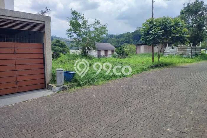 Lahan Dijual Lokasi Coblong, Bandung dengan Luas Tanah 405m2 dan Status SHM Lahan Dijual Lokasi Coblong, Bandung dengan Luas Tanah 405m2 dan Status SHM