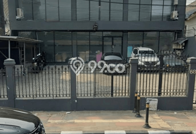 Kantor Komersial Disewakan di Kebayoran Lama Jakarta Selatan Luas 600m2 Kantor Komersial Disewakan di Kebayoran Lama Jakarta Selatan Luas 600m2