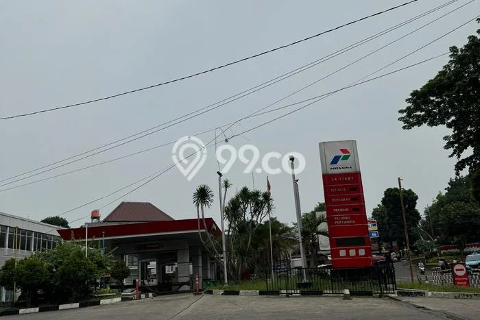 Komersial Bagus Dijual LB 1000m2 Lokasi Strategis Jakarta Selatan Area Cocok untuk Berbisnis Komersial Bagus Dijual LB 1000m2 Lokasi Strategis Jakarta Selatan Area Cocok untuk Berbisnis