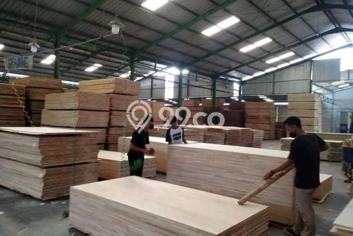 Pabrik Dijual di Batang LT 41747m2, LB 14622m2 untuk Investasi Pabrik Dijual di Batang LT 41747m2, LB 14622m2 untuk Investasi