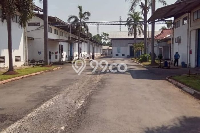 Area Ramai! Pabrik Dijual di Pekalongan Barat untuk Bisnis Luas Bangunan 20867m2 Area Ramai! Pabrik Dijual di Pekalongan Barat untuk Bisnis Luas Bangunan 20867m2