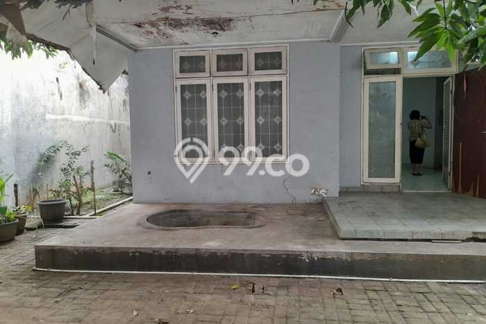 Dijual Rumah Premium dengan Fasilitas Sekitar Komplit di Pulo Gadung, Jakarta Timur Dijual Rumah Premium dengan Fasilitas Sekitar Komplit di Pulo Gadung, Jakarta Timur