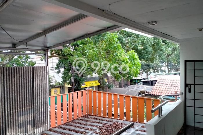 INVESTASI MENGUNTUNGKAN! Ruko di Cibaduyut, Luas 240m², Nilai Profit Tinggi INVESTASI MENGUNTUNGKAN! Ruko di Cibaduyut, Luas 240m², Nilai Profit Tinggi