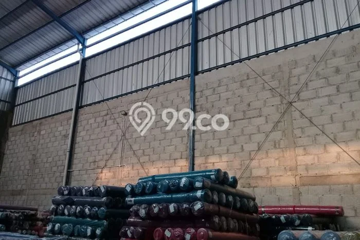 KAWASAN BISNIS! Gudang di Kopo, Luas 500m², Akses Raya KAWASAN BISNIS! Gudang di Kopo, Luas 500m², Akses Raya