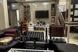 Rumah Elit LB 450m2 Siap Pakai Desain Elegan di Ciwaruga, Bandung Rumah Elit LB 450m2 Siap Pakai Desain Elegan di Ciwaruga, Bandung
