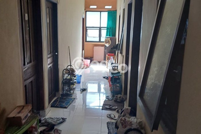 Dijual Kost Strategis di Cibiru, Bandung 0 KT, 6 KM, Luas Bangunan 220m2 Dijual Kost Strategis di Cibiru, Bandung 0 KT, 6 KM, Luas Bangunan 220m2