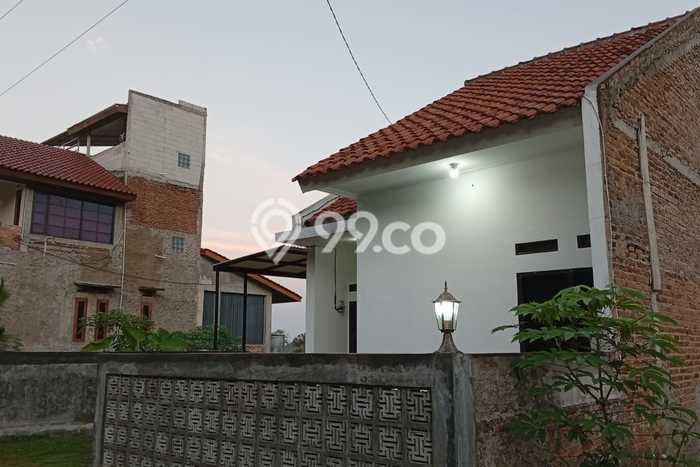 Rumah Asri di Cimahi Utara, Dekat Cimahi Utara, Cimahi, Cimahi - LT 96m2m² Rumah Asri di Cimahi Utara, Dekat Cimahi Utara, Cimahi, Cimahi - LT 96m2m²