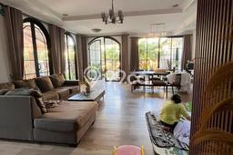 Jual Rumah Luas Megah Dengan View Eksklusif di Buah Batu, Bandung Jual Rumah Luas Megah Dengan View Eksklusif di Buah Batu, Bandung