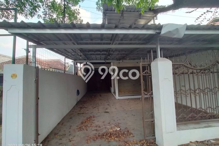 INVESTASI MENGUNTUNGKAN! Ruko di Cibaduyut, Luas 240m², Nilai Profit Tinggi INVESTASI MENGUNTUNGKAN! Ruko di Cibaduyut, Luas 240m², Nilai Profit Tinggi