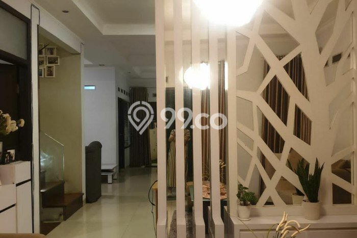 For Sale! Premium House LT 237m2 Desain Elegan di Ciateul For Sale! Premium House LT 237m2 Desain Elegan di Ciateul