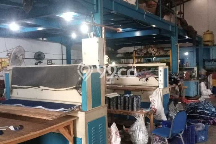 Unit Gudang Dijual di Gedangan Sidoarjo Luas Bangunan 389m2 Unit Gudang Dijual di Gedangan Sidoarjo Luas Bangunan 389m2