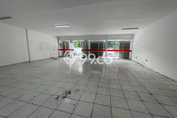 SEWA STRATEGIS! Ruko di Jemursari, Luas 250m2m², Area Berkembang SEWA STRATEGIS! Ruko di Jemursari, Luas 250m2m², Area Berkembang