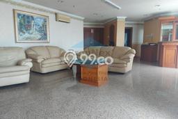 Apartemen Sewa 4 Kamar Murah Siap Huni di Surabaya, Luas 200m2 Apartemen Sewa 4 Kamar Murah Siap Huni di Surabaya, Luas 200m2