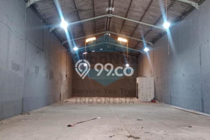 Gudang disewakan di Sedati Sidoarjo dengan luas bangunan 462m2 Gudang disewakan di Sedati Sidoarjo dengan luas bangunan 462m2