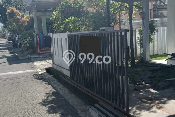 Rumah Premium di Arcamanik, 1 KM, Lingkungan Tenang, Luas 109m² Bangunan 65m² Rumah Premium di Arcamanik, 1 KM, Lingkungan Tenang, Luas 109m² Bangunan 65m²
