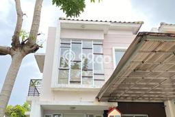 SPECIAL OFFER! Rumah di Green Lake City, 4 KT, Area Asri, LT 108m² Bangunan 130m² SPECIAL OFFER! Rumah di Green Lake City, 4 KT, Area Asri, LT 108m² Bangunan 130m²