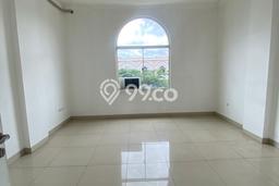 DISEWAKAN RUKO VIEW DANAU SIAP HUNIIII di Green Lake City DISEWAKAN RUKO VIEW DANAU SIAP HUNIIII di Green Lake City