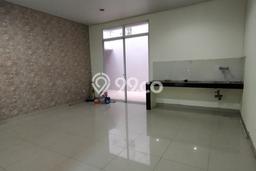 DIJUAL Rumah Unfurnished di Green Lake City DIJUAL Rumah Unfurnished di Green Lake City