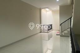 Ruko di Green Lake City 286 m² Unfurnished Ruko di Green Lake City 286 m² Unfurnished
