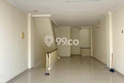 Ruko di Green Lake City 286 m² Unfurnished Ruko di Green Lake City 286 m² Unfurnished