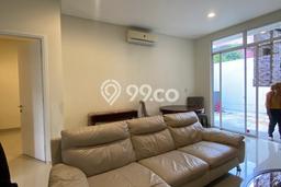 Rumah di Green Lake City, 3 KT, Lingkungan Potensial Rumah di Green Lake City, 3 KT, Lingkungan Potensial