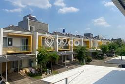 PRIME AREA! Rumah di Green Lake City, 3 KM, Lingkungan Elite, Luas 90m² LB 100m² PRIME AREA! Rumah di Green Lake City, 3 KM, Lingkungan Elite, Luas 90m² LB 100m²