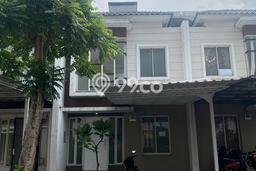 LOKASI STRATEGIS! Rumah kawasan Green Lake City, Akses ke Stasiun, 4 KT, LT 100m² Bangunan 127m² LOKASI STRATEGIS! Rumah kawasan Green Lake City, Akses ke Stasiun, 4 KT, LT 100m² Bangunan 127m²
