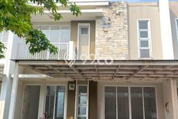 Rumah di Green Lake City, 3 KT, Lingkungan Premium, LT 120m² Bangunan 127m² Rumah di Green Lake City, 3 KT, Lingkungan Premium, LT 120m² Bangunan 127m²