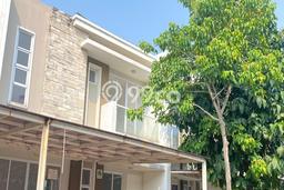 FEATURED! Rumah kawasan Green Lake City, 3 KM, Area Premium, LT 120m² Bangunan 127m² FEATURED! Rumah kawasan Green Lake City, 3 KM, Area Premium, LT 120m² Bangunan 127m²