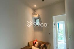 DISEWAKAN RUMAH MURAH SUDAH RENOV Unfurnished DISEWAKAN RUMAH MURAH SUDAH RENOV Unfurnished