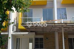 Rumah Unfurnished Bagus di Green Lake City Rumah Unfurnished Bagus di Green Lake City