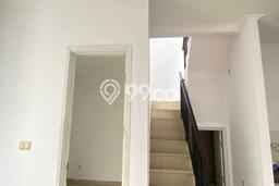 Disewakan Rumah Murah Dua Lantai Cluster Ausi Disewakan Rumah Murah Dua Lantai Cluster Ausi