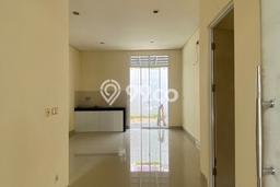 Disewakan Rumah Murah di Green Lake City Jakarta Barat dengan 3 Kamar Tidur Disewakan Rumah Murah di Green Lake City Jakarta Barat dengan 3 Kamar Tidur